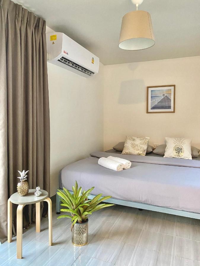 Tap Salaya Aparthotel ภายนอก รูปภาพ